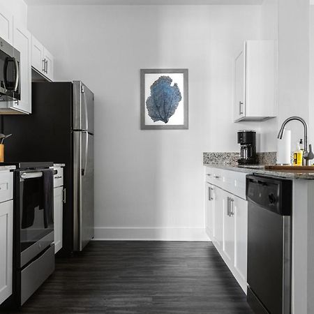 Blackswan - Rosemary Sq - Bohemian Loft With Balcony West Palm Beach Luaran gambar