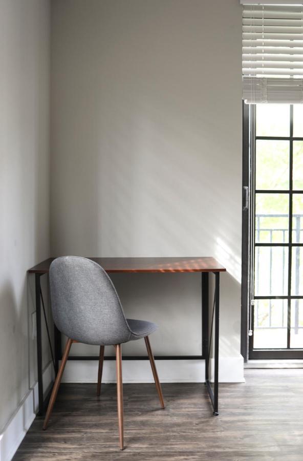 Blackswan - Rosemary Sq - Bohemian Loft With Balcony West Palm Beach Luaran gambar